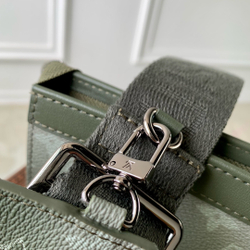 Louis Vuitton Alpha Wearable Wallet