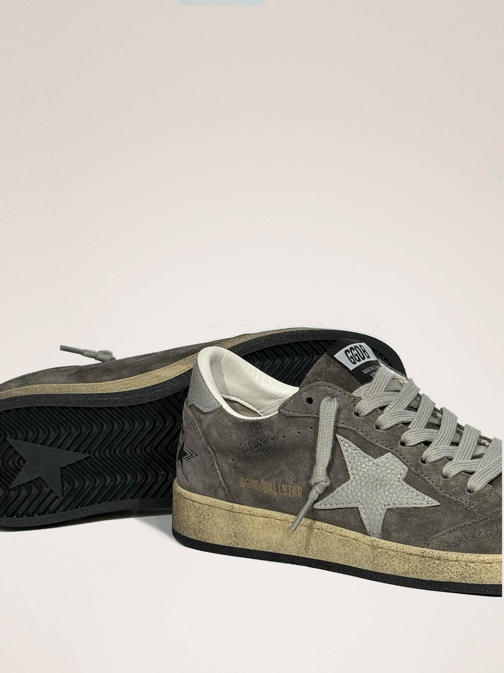 Men’s Ball Star in grey suede with gray nubuck star and heel tab