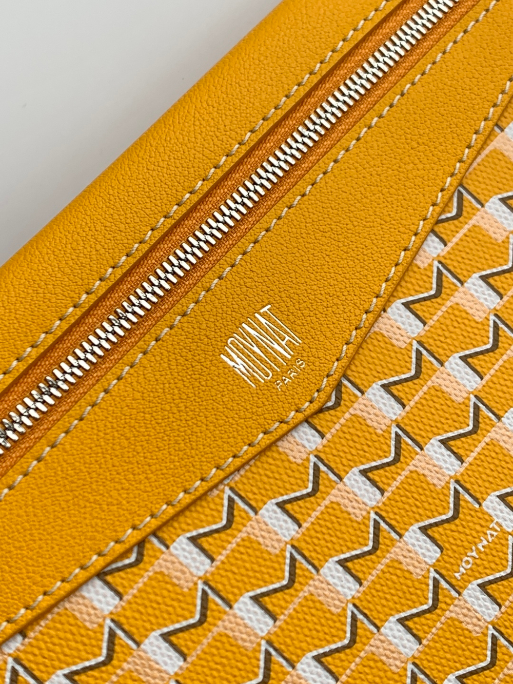 Moynat M Tote GM