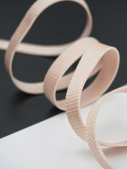 Резинка бретелечная серебристый пион глянцевая ширина 10 мм Lauma (Латвия)