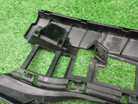 Кронштейн переднего бампера RH BMW 7er G11 (19-22)