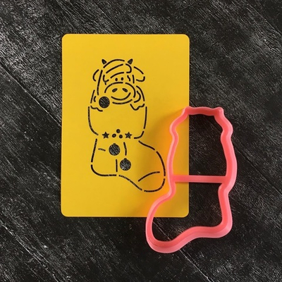 Бык №22 в рождественском носочке