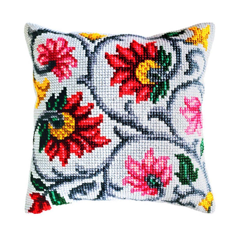 "Цветочный орнамент"-5463  подушка