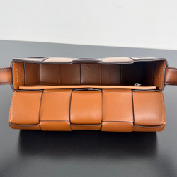 Bottega Veneta Cassette 23 cm