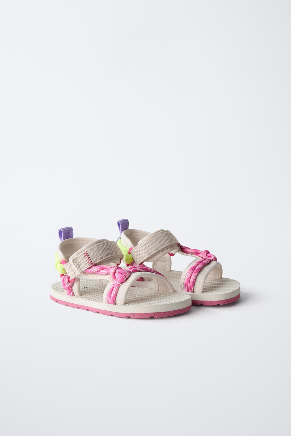 ZARA САНДАЛИИ ИЗ ВЫСОКОТЕХНОЛОГИЧНОЙ ТКАНИ, ФУКСИЯ