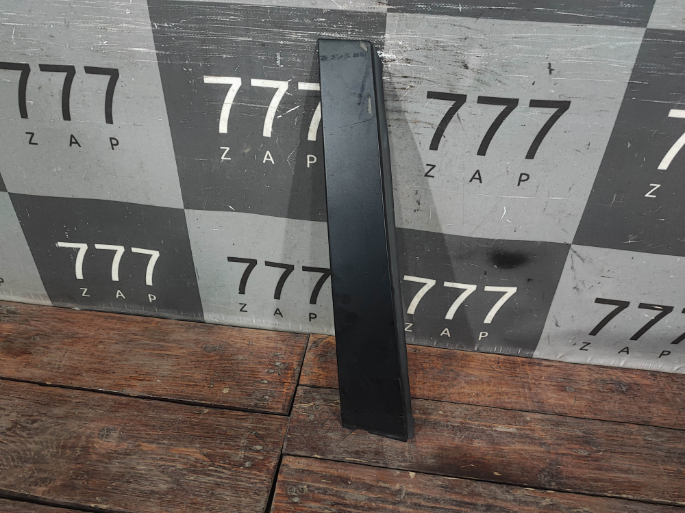 Накладка стойки задней правой Toyota RAV4 IV (XA40) 12-19 Б/У Оригинал 7507542080