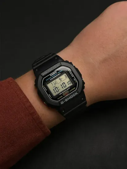 Наручные часы Casio G-Shock DW-5600UE-1ER