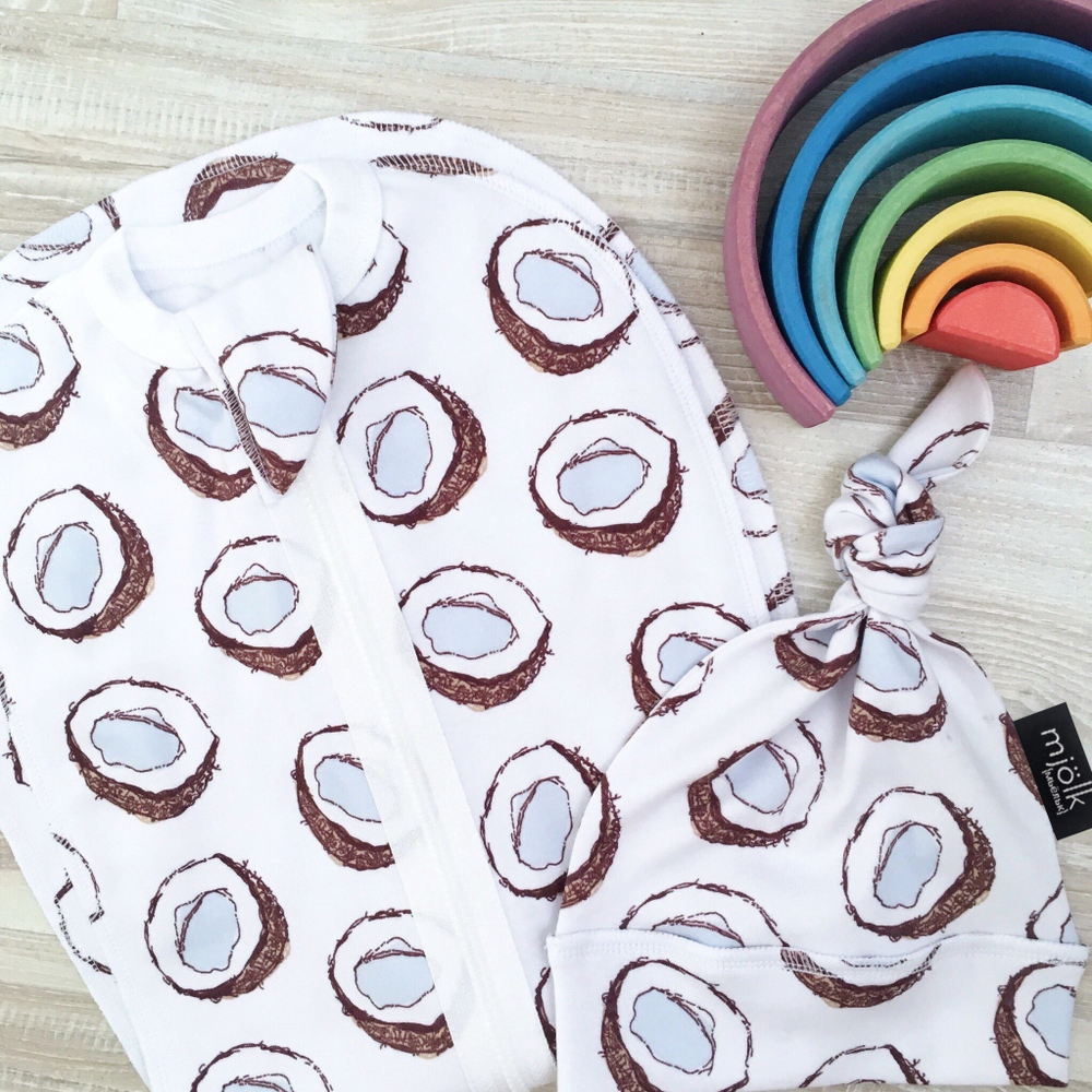 Пеленальный кокон и шапочка Mjölk Кокосы