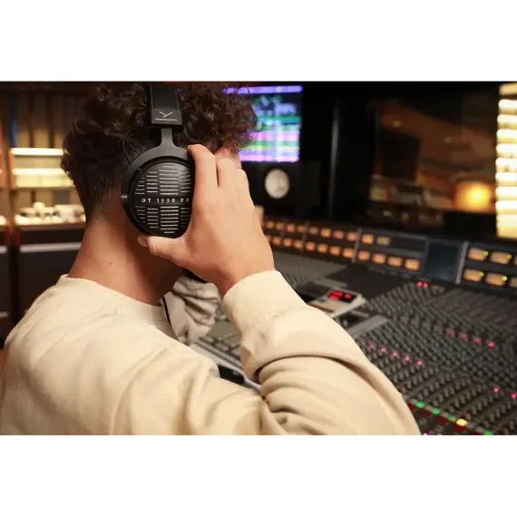Beyerdynamic DT 1990 PRO MKII 30 Ohms