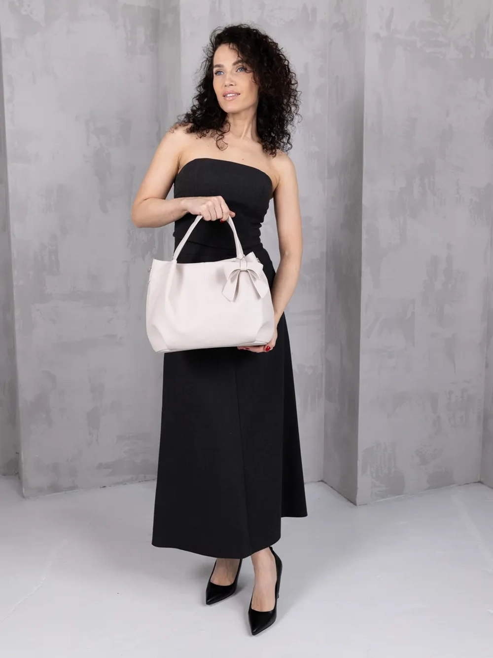 Сумка через плечо классическая