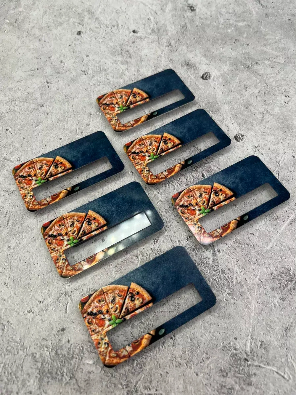 Бейдж на магните  6шт