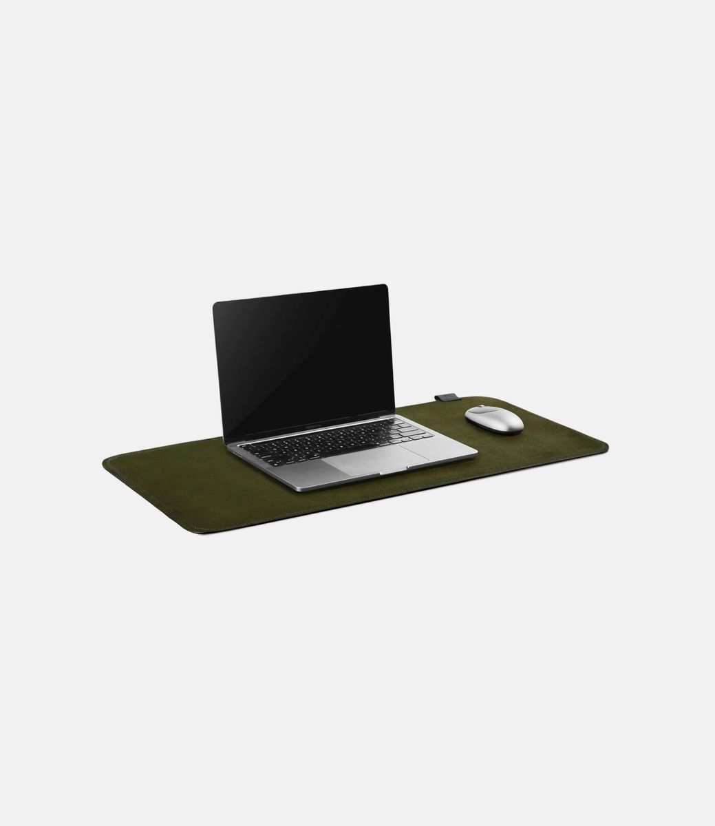 NOOE Suede Desk Olive — коврик для рабочего стола
