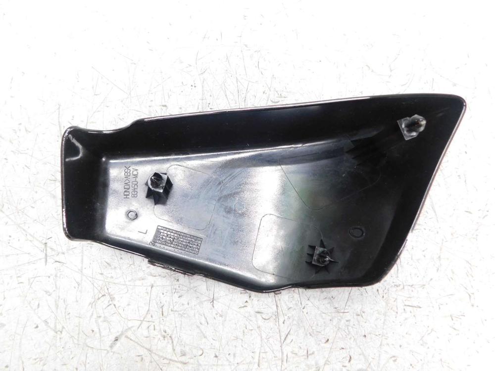 Пластик боковой левый Honda VTX1800 SC46 02