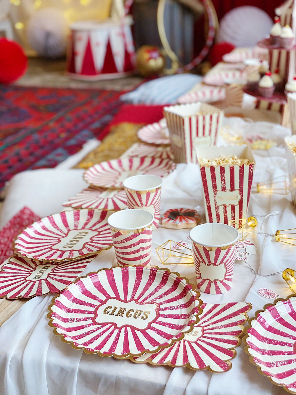 Retro Circus