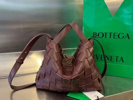 Bottega Veneta Bowling Cassette 28 cm