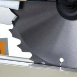 Торцовочная пила Makita LS0714FLN