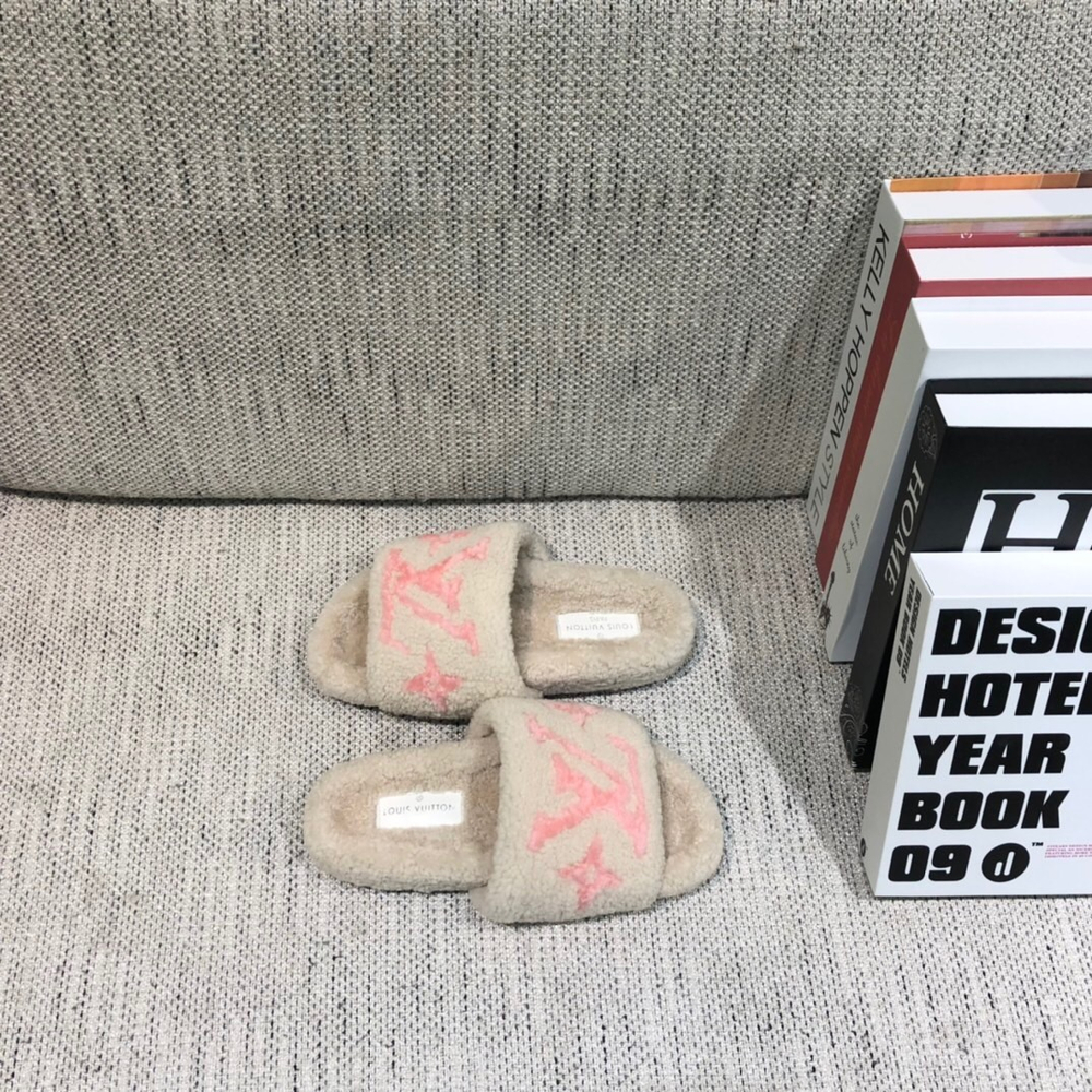 Louis Vuitton Paseo Flat Comfort Mule