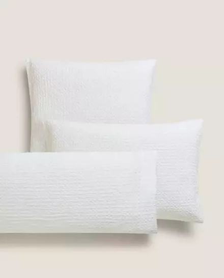 ZARA HOME (200 НИТЕЙ) НАВОЛОЧКА РЕЛЬЕФНОЙ ВЯЗКИ, БЕЛЫЙ