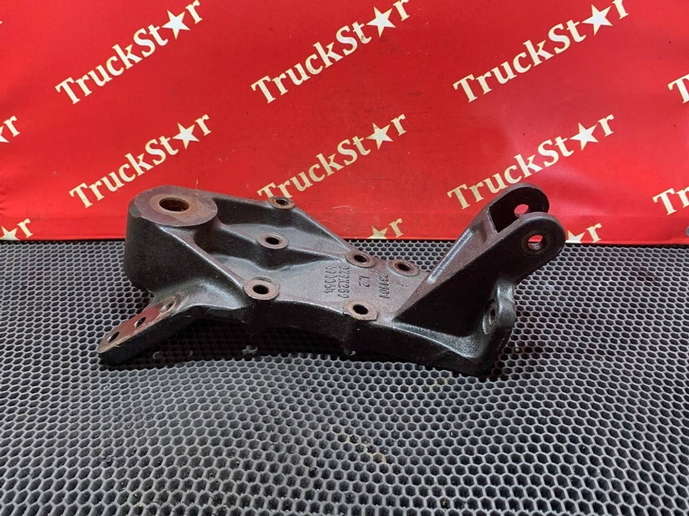 Кронштейн рессоры задний правый 2024г.