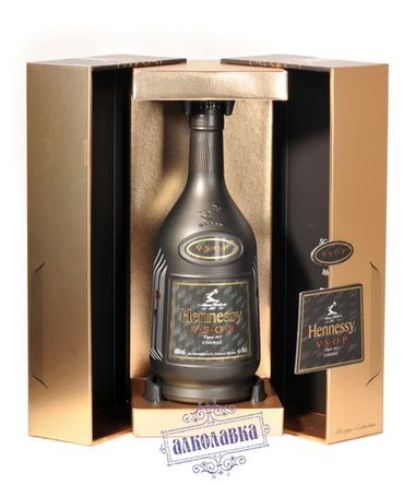 Хеннесси VSOP Кириос Делюкс. Французский коньяк. 40%. 0,7 Л