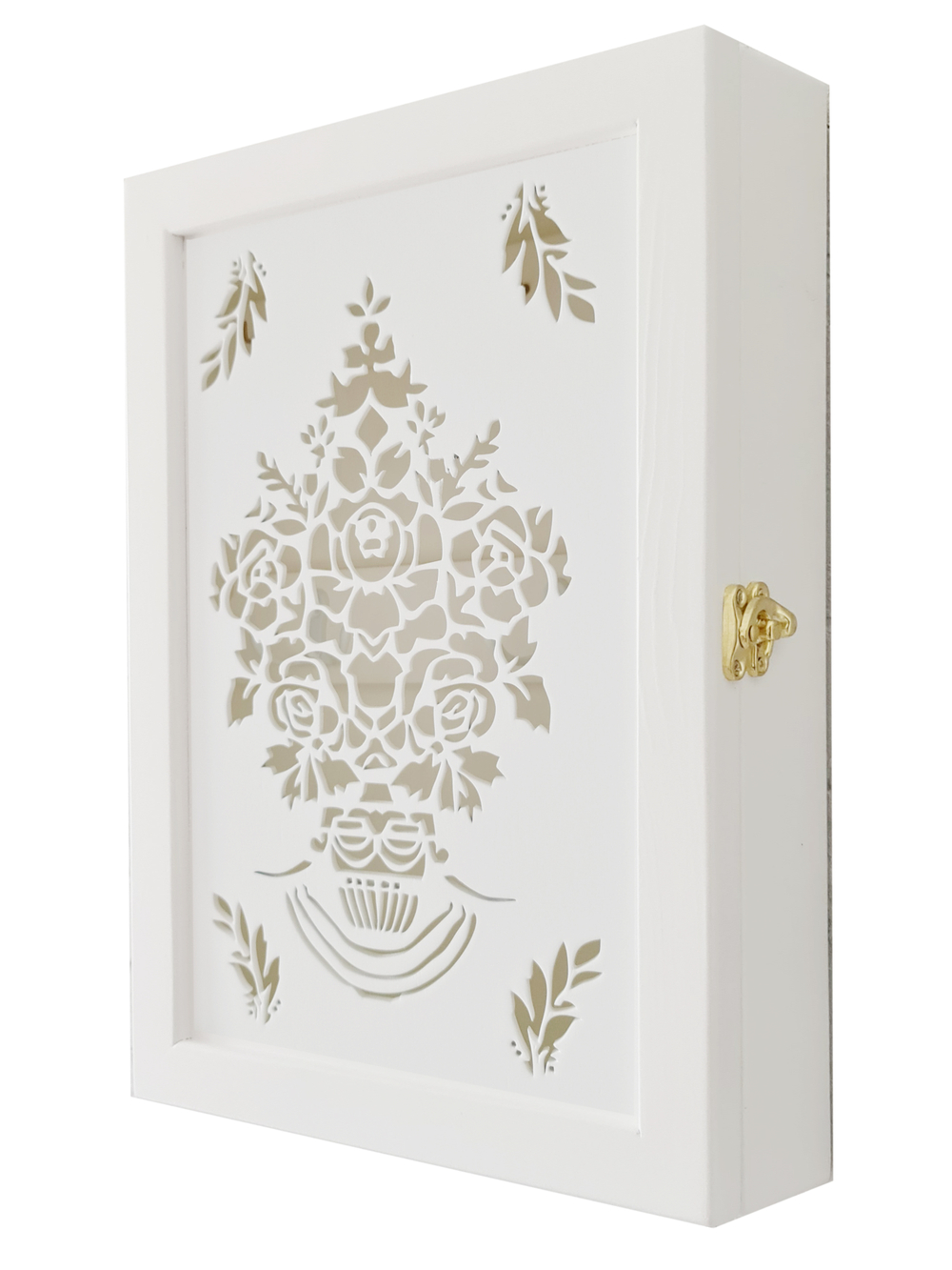 Ключница настенная "Прованс" 34*24*7см, из массива дерева с резной дверцей