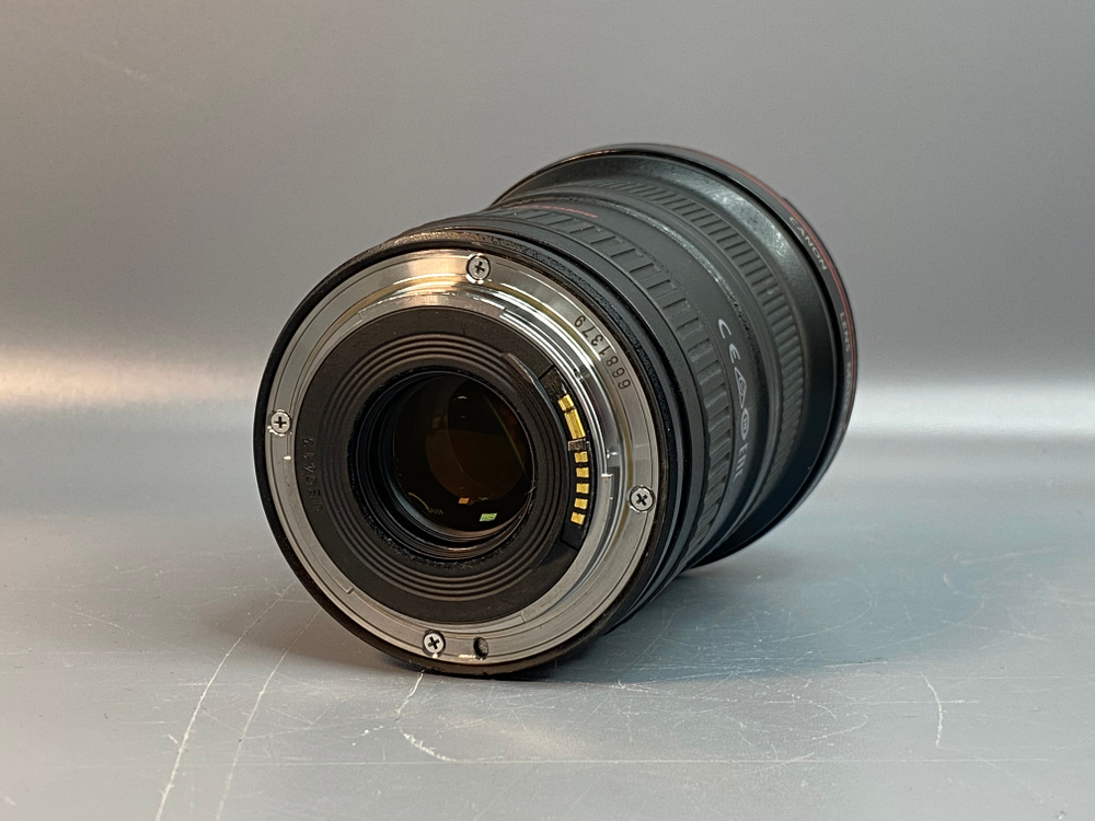 Canon EF 16-35mm 2.8L II USM