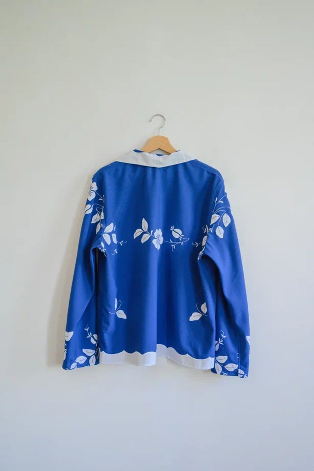 Рубашка Soeurs украшенная с аппликациями синяя