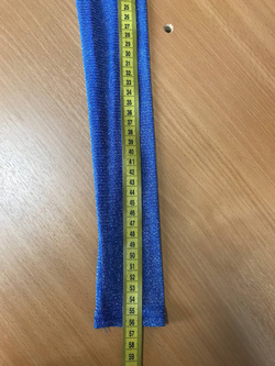 Джемпер блестящий, визуально на 42 размер