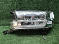 Битая Фара левая Toyota Land Cruiser 200 15-21 LED