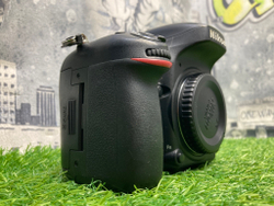 Nikon D600 458.000 кадров