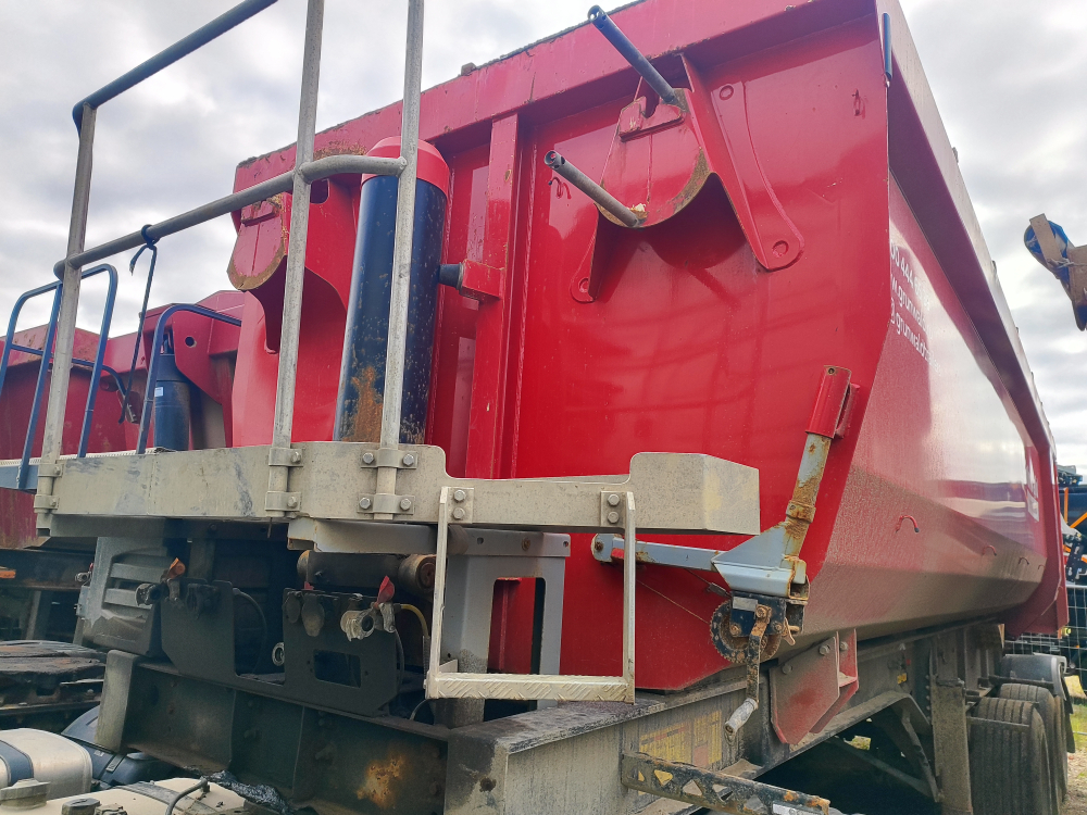 Grunwald 9453 Полуприцеп самосвальный 9453-0000010-50
