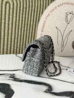 Chanel Bag (2 sizes)