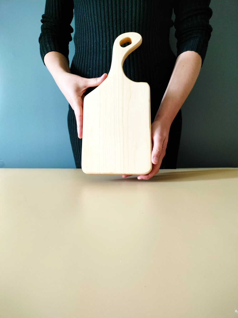 Доска разделочная из дерева сервировочная