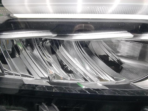 Фара правая Geely Tugella (2019-2024) LED