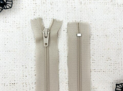 Молния брючная SBS автомат, L 20 см, Т3, н/р, бледно-бежевый