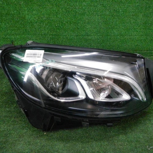 Фара правая Mercedes GLC X253 (2015-2019) LED