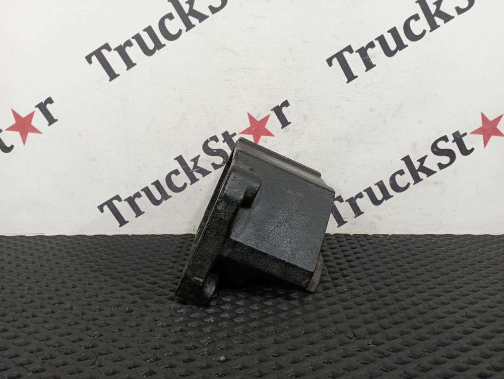 Подушка двигателя задняя 2022г.