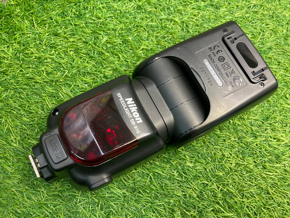 Nikon Speedlight SB-910