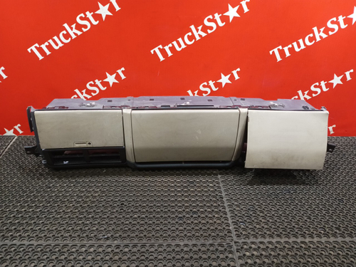 Консоль (дефект) кабины верхняя