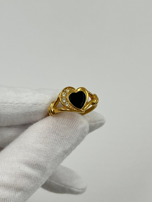 Кольцо с сердцем Avon