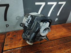 ПТФ передняя правая Toyota Land Cruiser Prado 150 09-17 Б/У Оригинал 8121112230