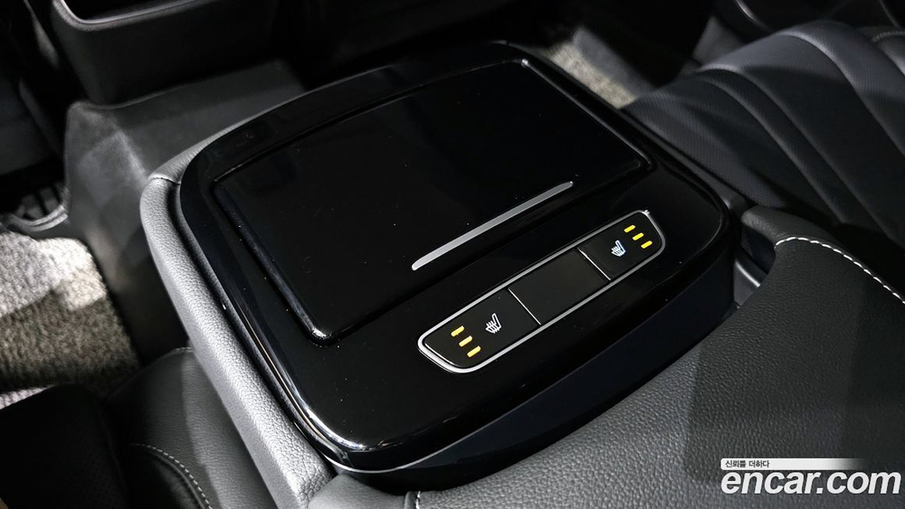 Genesis G80 (RG3) Бензин 3.5 Turbo 2WD (06.2020)