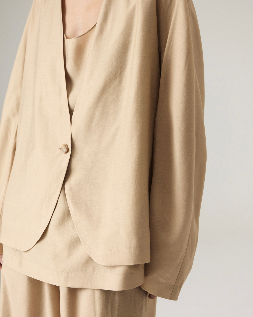 Жакет из батиста