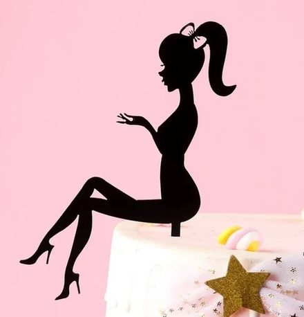 Топпер акриловый "Девушка на торте с бантом"