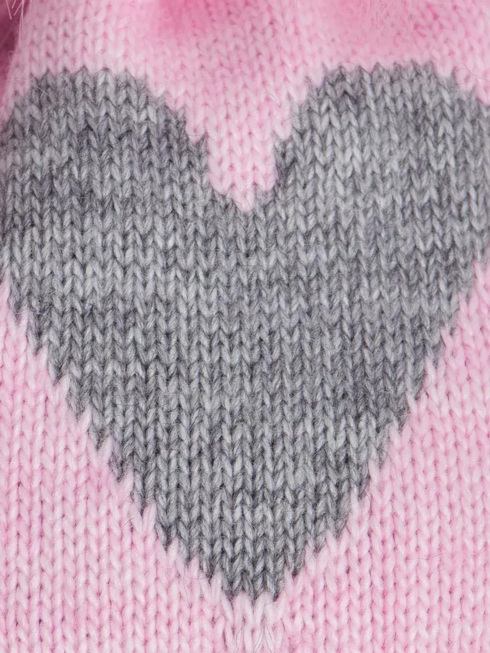 Шапка детская зимняя и манишка