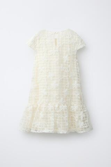 ZARA ПЛАТЬЕ ИЗ ПОЛУПРОЗРАЧНОЙ ТКАНИ С ЦВЕТОЧНЫМ ПРИНТОМ, ЭКРЮ