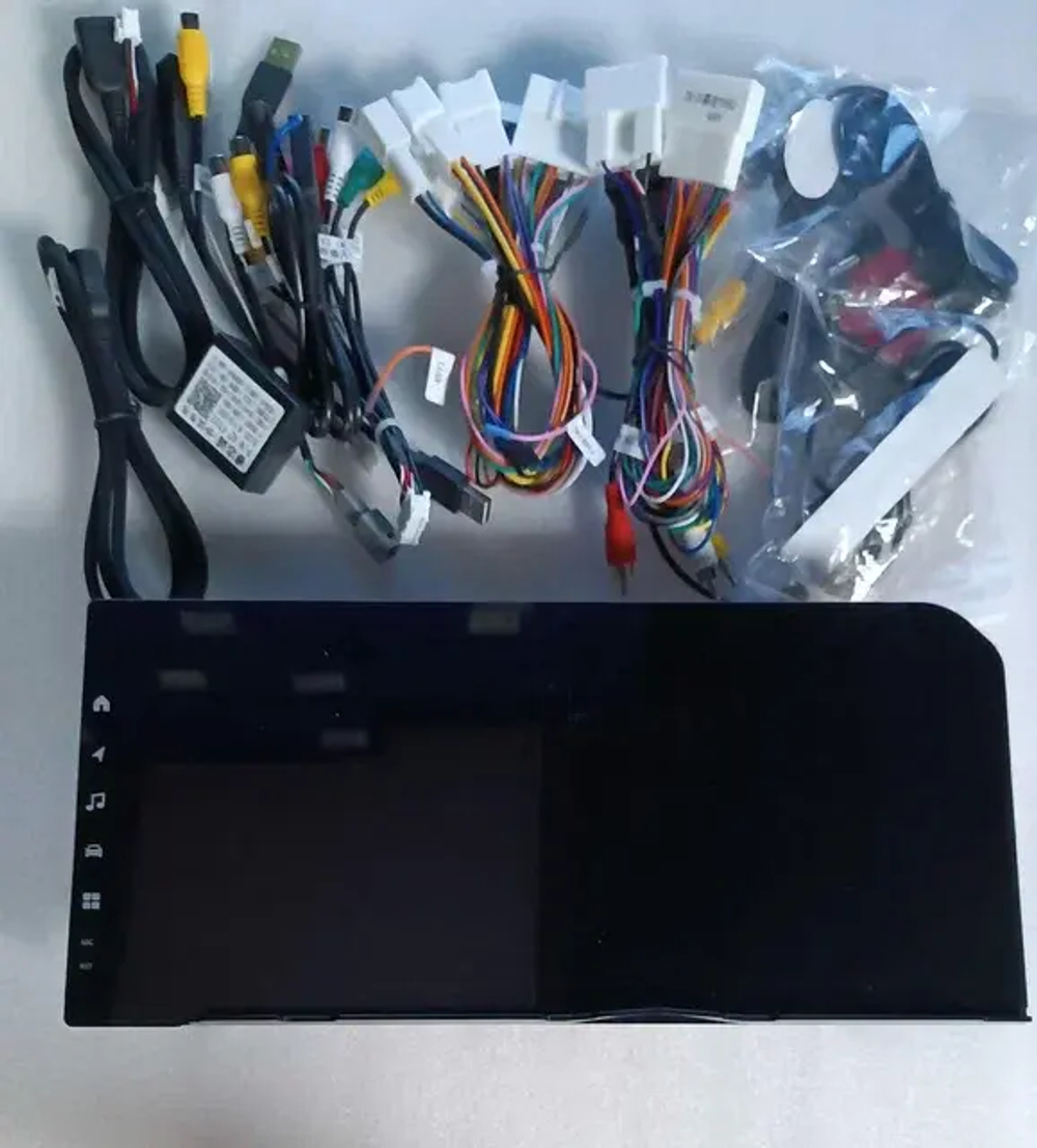 Магнитола для Toyota Land Cruiser Prado 250 2023+ - Carmedia ZH-T1226 на Android 12, 8Гб+128Гб, 4G SIM-слот, CarPlay