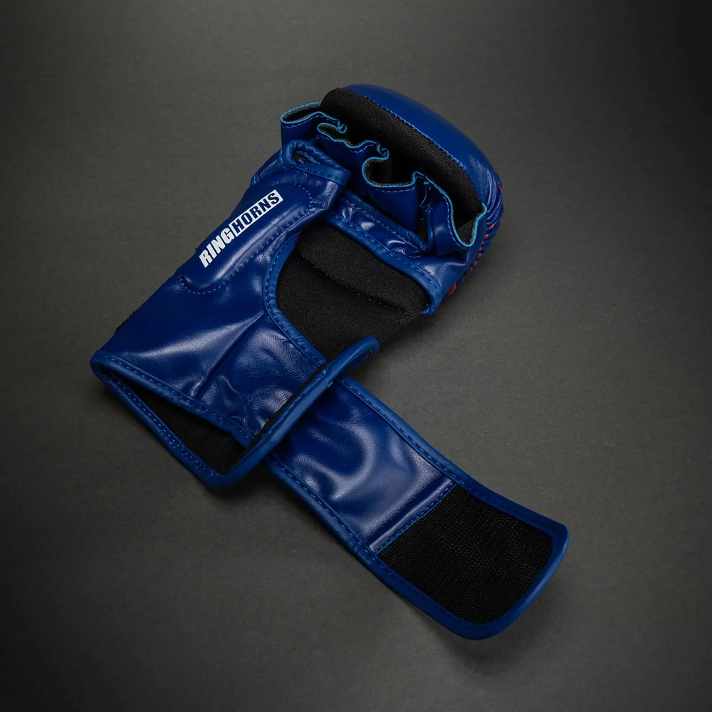 Боксёрские перчатки Venum Ringhorns Charger navy blue/red