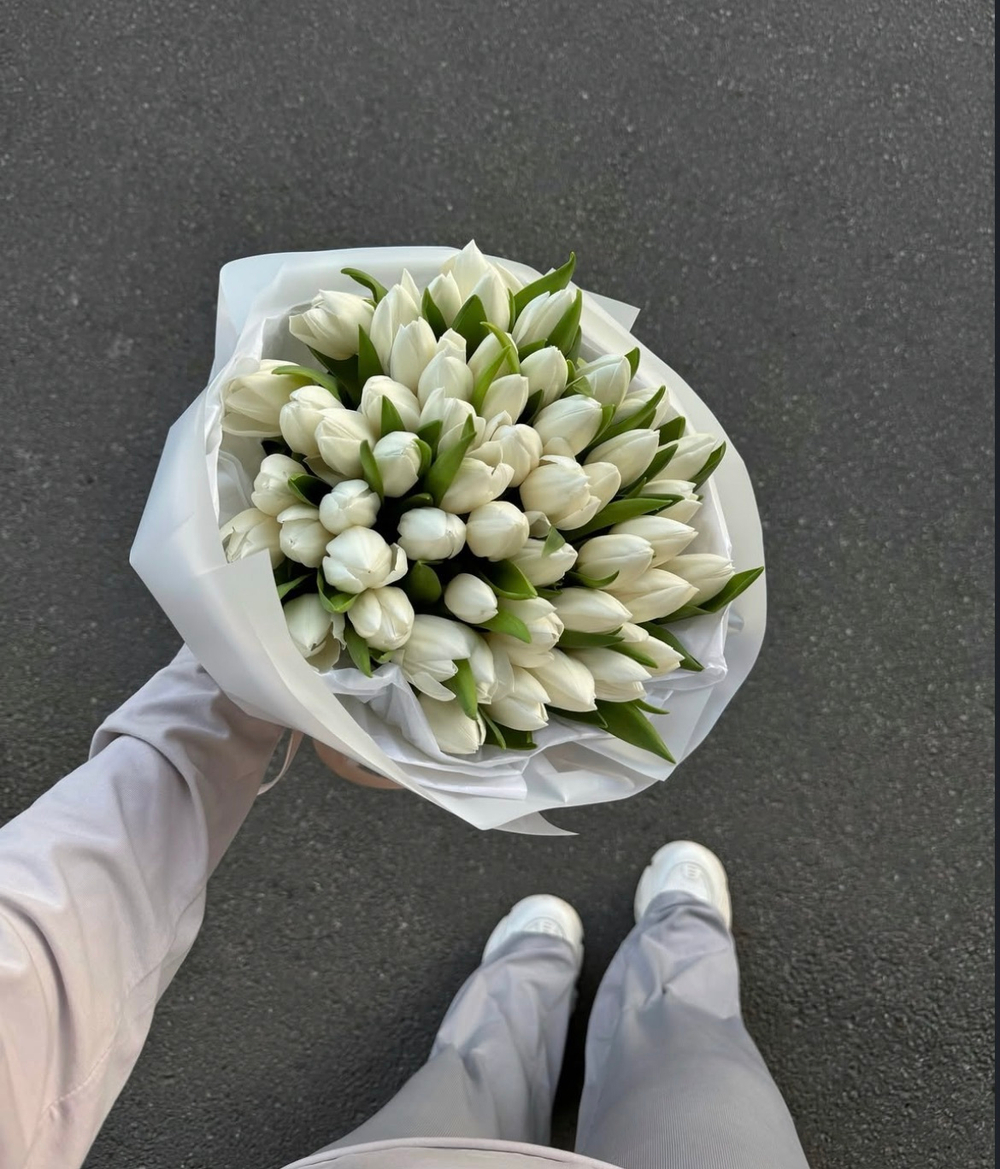 купить тюльпаны в Казани дешево