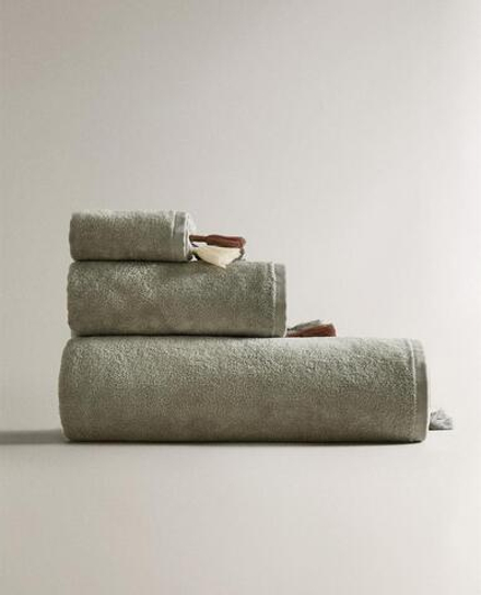 ZARA HOME БАННОЕ ПОЛОТЕНЦЕ ИЗ ВЕЛЮРА С КИСТОЧКАМИ, ЗЕЛЕНЫЙ